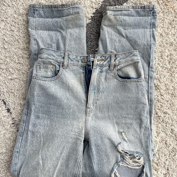 PacSun 90’s Ripped Baggy Jeans - Picture 8 of 10
